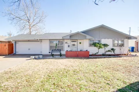 1809 W Thompson Ave, Enid, OK 73703