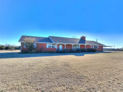 1105 Bridgeview Ln, Tuttle, OK 73089 photo 2