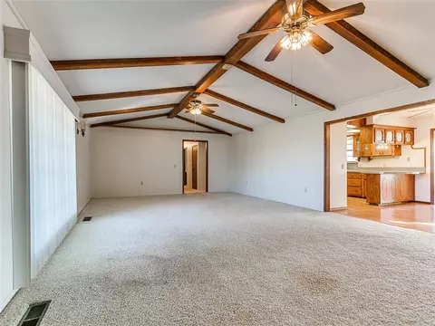 1105 Bridgeview Ln, Tuttle, OK 73089 photo 5