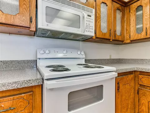 1105 Bridgeview Ln, Tuttle, OK 73089 photo 10