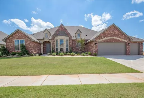 8121 149th St, Oklahoma City, OK 73142