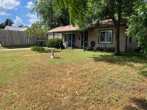 1003 E Thatcher St, Edmond, OK 73034