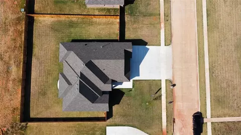 1113 Kimberlin Ln, Tuttle, OK 73089 photo 29