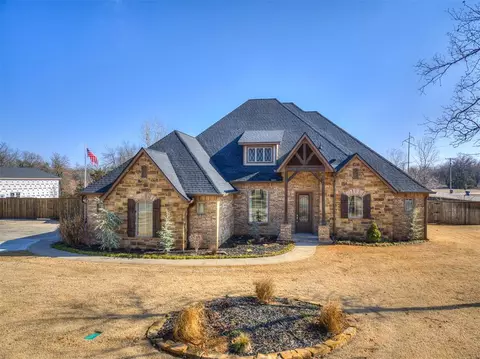 1552 Pine Meadows Dr, Choctaw, OK 73020