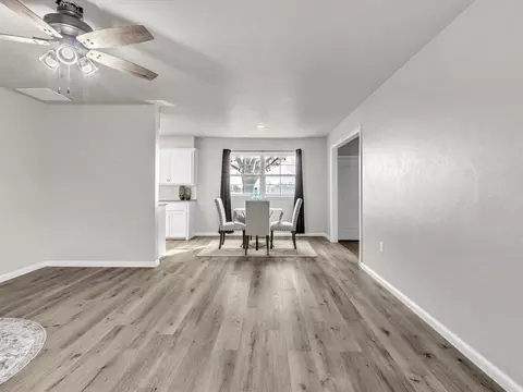 24 NE 3rd St, Tuttle, OK 73089 photo 6