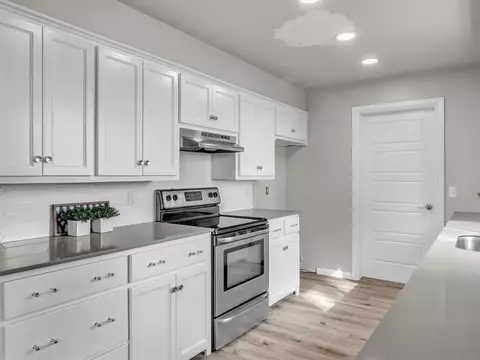 24 NE 3rd St, Tuttle, OK 73089 photo 8