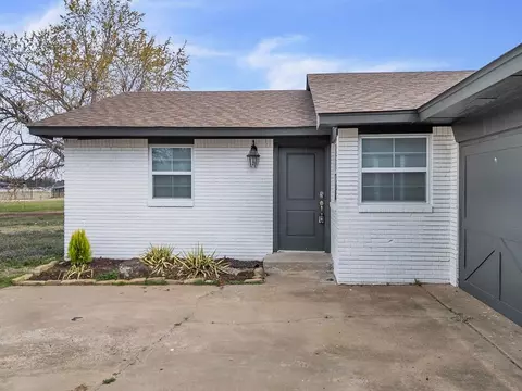 24 NE 3rd St, Tuttle, OK 73089 photo 3