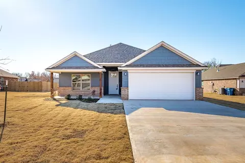 111 E Rogers Ct, Stillwater, OK 74075