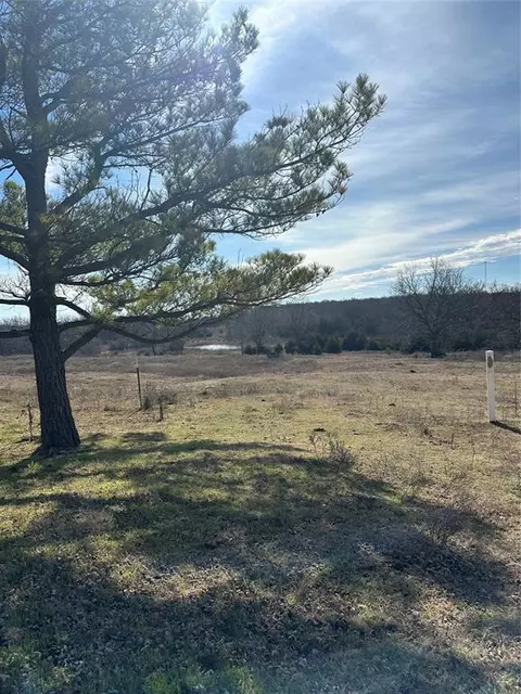 104574 S Jacktown Ln, Meeker, OK 74855