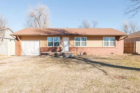 5971 NW 34 St, Warr Acres, OK 73122