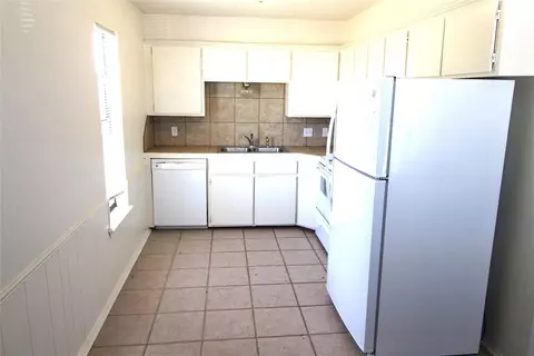 1900 Dover St, Norman, OK 73071 photo 7