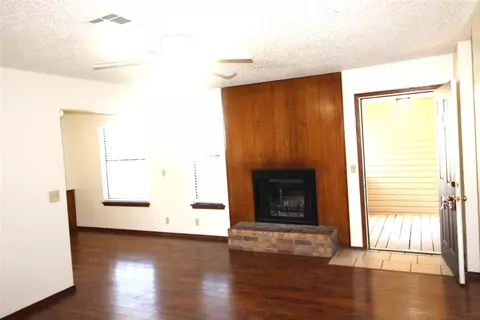 1900 Dover St, Norman, OK 73071 photo 28