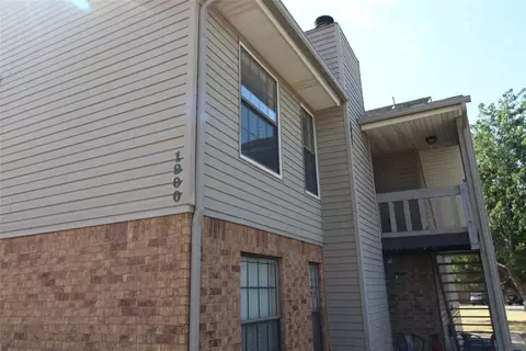 1900 Dover St, Norman, OK 73071 photo 25
