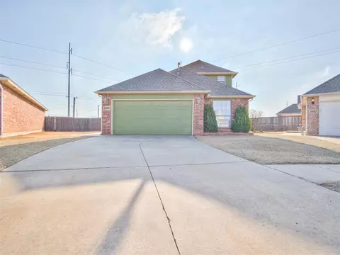 2508 Tyler Ln, Moore, OK 73170 photo 3