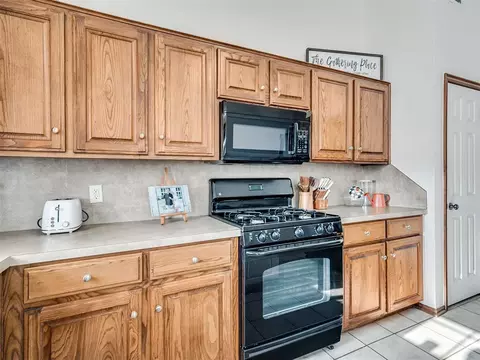 2508 Tyler Ln, Moore, OK 73170 photo 13
