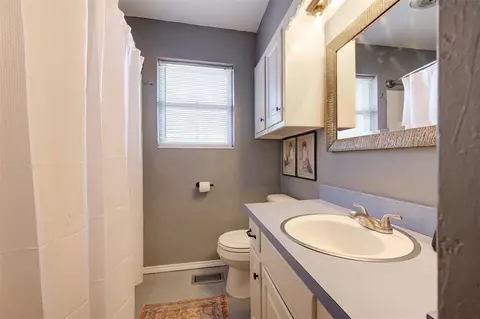 224 E 29th St, Edmond, OK 73013 photo 32