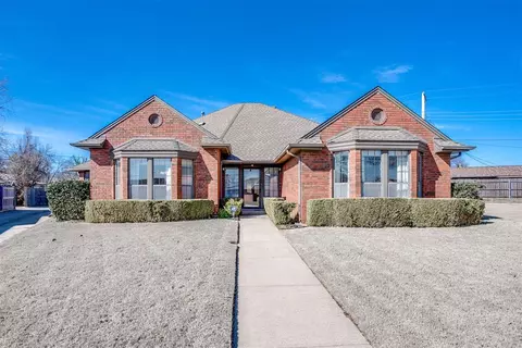 6829 NW 24 Cir, Bethany, OK 73008