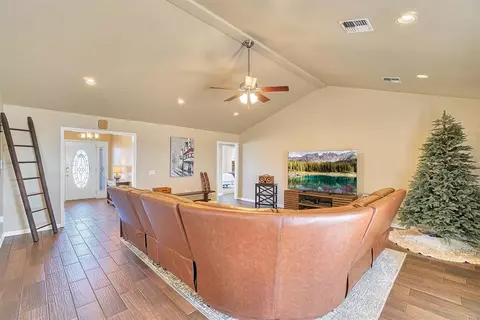 20433 E County Road 1567, Altus, OK 73521 photo 5