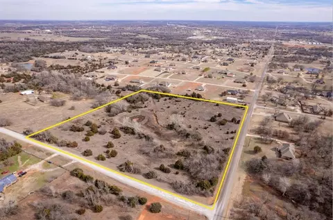 7 Th St, Blanchard, OK 73010