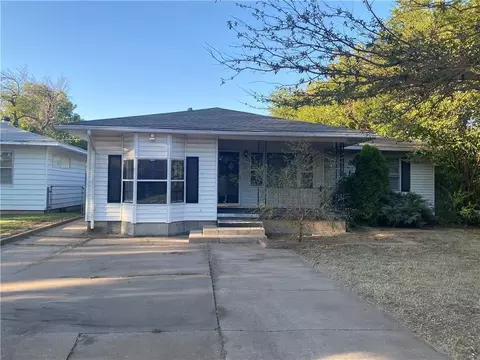 1705 NW Floyd Ave, Lawton, OK 73507