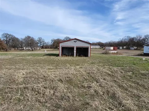 111 Garden Oaks Dr, Shawnee, OK 74804