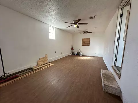 808 Asalee St, Altus, OK 73521 photo 9