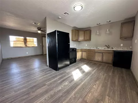 808 Asalee St, Altus, OK 73521 photo 6