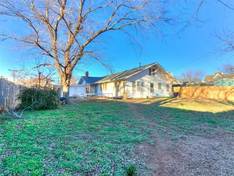 417 E Springer Ave, Guthrie, OK 73044 photo 18