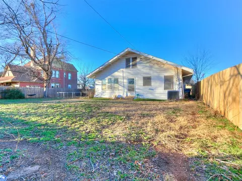 417 E Springer Ave, Guthrie, OK 73044 photo 21