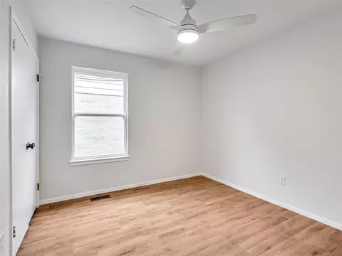 660 Camelot Dr, Moore, OK 73160 photo 20