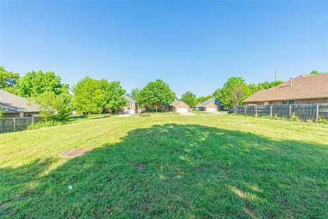 609 Shadow Crest Ct, Norman, OK 73072 photo 7