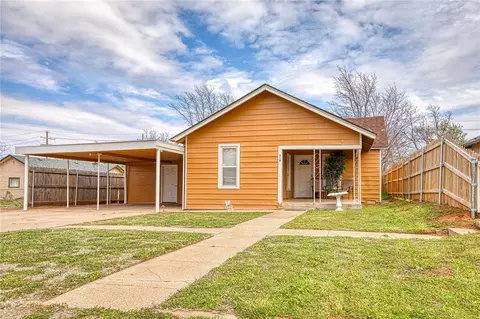 312 N Jefferson Ave, Elk City, OK 73644