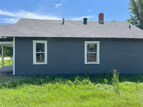 608 E Main St, Anadarko, OK 73005 photo 2