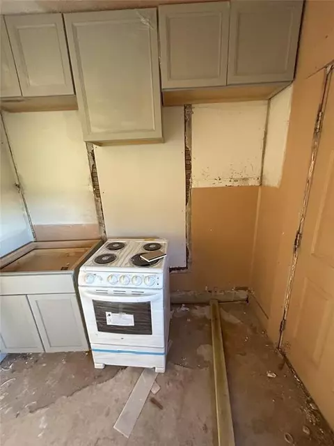 608 E Main St, Anadarko, OK 73005 photo 9