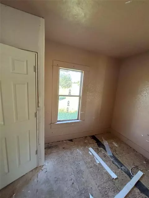 608 E Main St, Anadarko, OK 73005 photo 10
