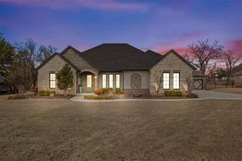 1965 Roveto Ct, Edmond, OK 73034