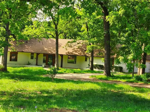 10120 NE 4th St, Midwest City, OK 73130
