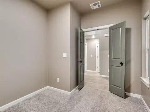 2425 Creekside Cir, Moore, OK 73160 photo 25