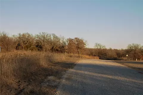 280245 E Ayers Ln, Marlow, OK 73055