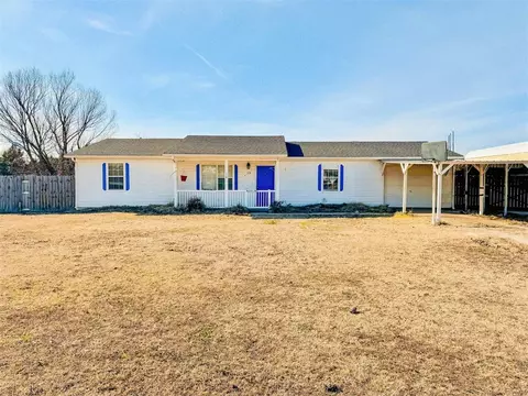 110 Cottontail Dr, Shawnee, OK 74804
