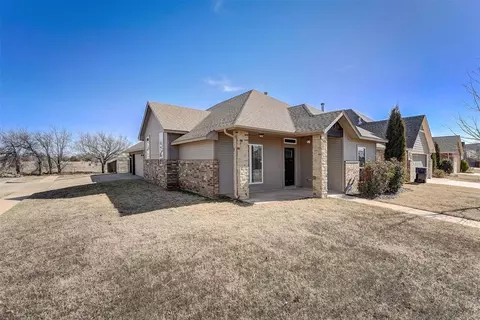 14016 Paddington Ave, Oklahoma City, OK 73142