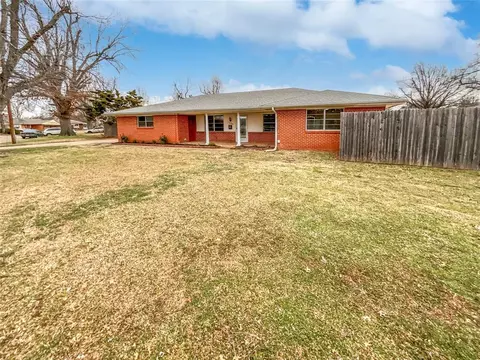 1229 Live Oak Dr, Oklahoma City, OK 73110