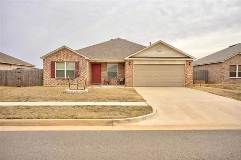 204 Blue Dr, Newcastle, OK 73065