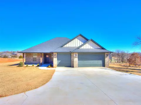 11660 White Tail Rdg, Guthrie, OK 73044