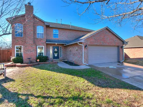 4605 Elk Creek Dr, Yukon, OK 73099