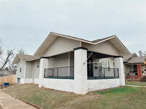 602 E Noble Ave, Guthrie, OK 73044 photo 2