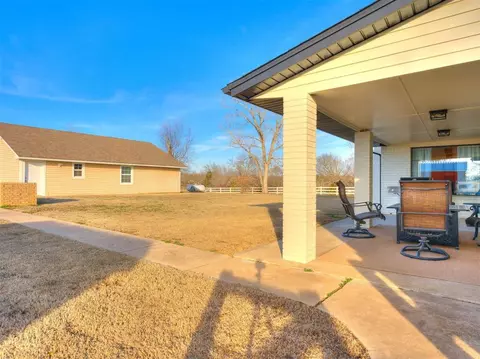 8005 E Franklin Rd, Norman, OK 73026 photo 33