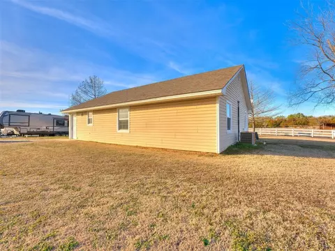 8005 E Franklin Rd, Norman, OK 73026 photo 35