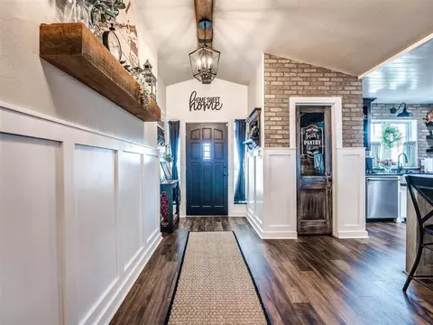 8005 E Franklin Rd, Norman, OK 73026 photo 4