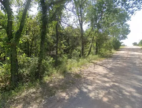 Nighthawk Lane, Luther, OK 73045